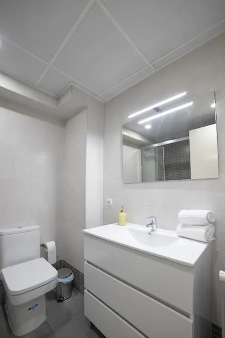 Apartment Ifema-Airport 3 Dormitorios Madrid Spain